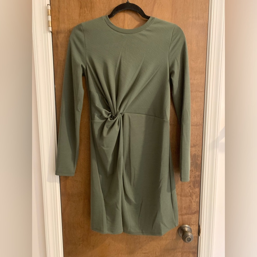 Green dress NWT
